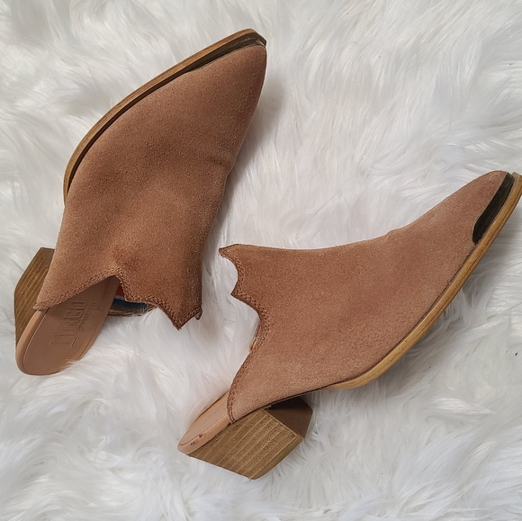 Dingo mules - Picture 3 of 10